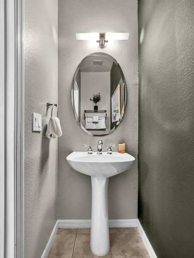 Apartment Beautiful Townhouse Centrally Located Orlando